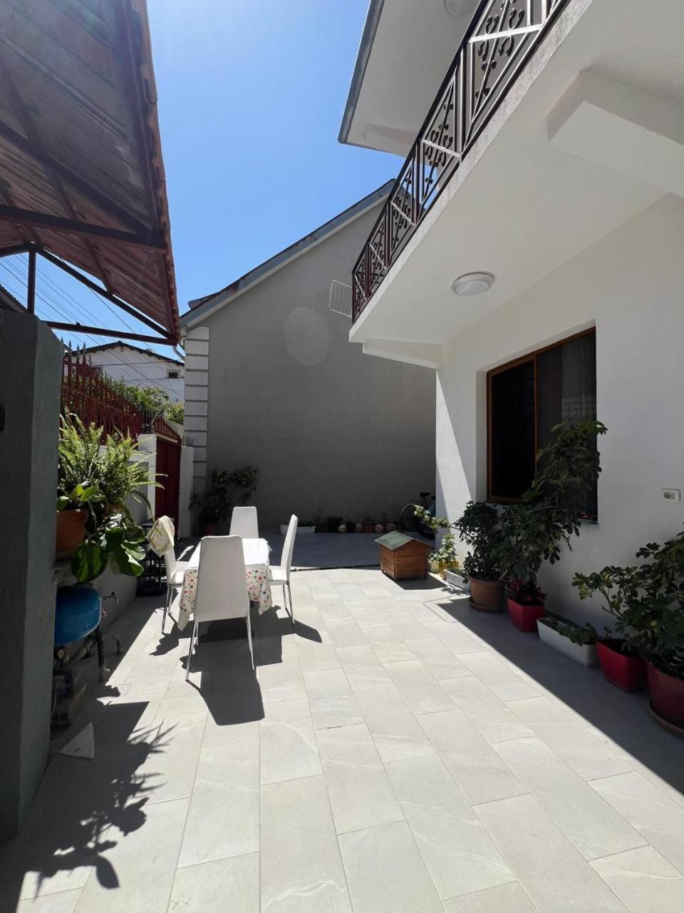 David Guesthouse Shkodër Exterior foto